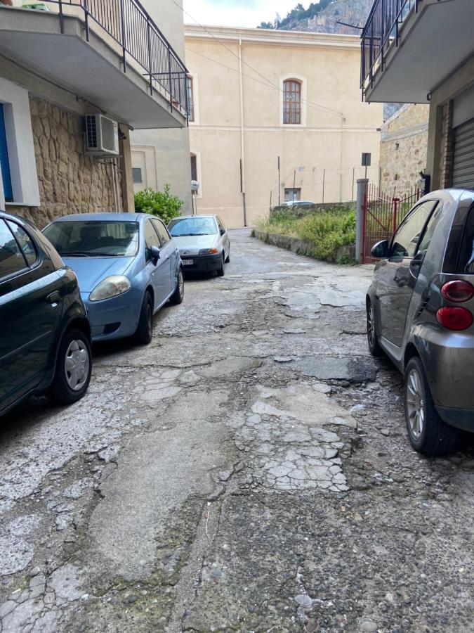 Na Za' Pina Apartamento Cefalù Exterior foto